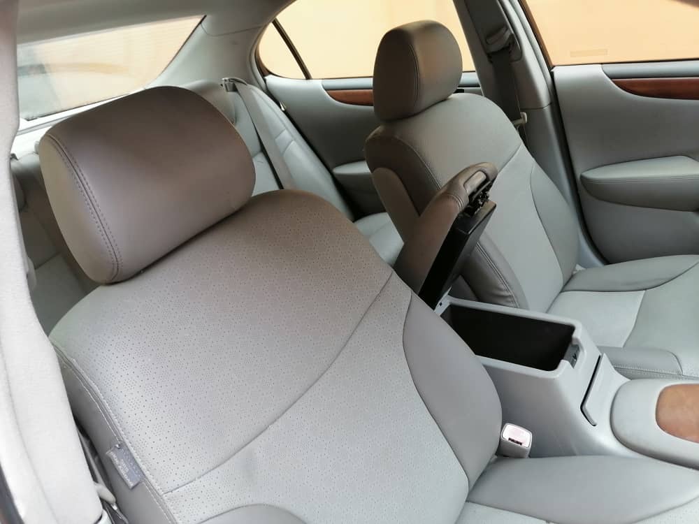 ElysiumErnest's tweet photo. ✅Es 330
✅Very clean
✅Silent engine
✅All components are intact
✅Buy and drive
✅Price 3.2million
✅Location : Anambra
#Obidients #Anambra #DisqualifyTinubuNow #osimen #swealee #nigeria #rerun
@spiriitual @LawrenceOkoroPG https://t.co/RXLDOdTUMA