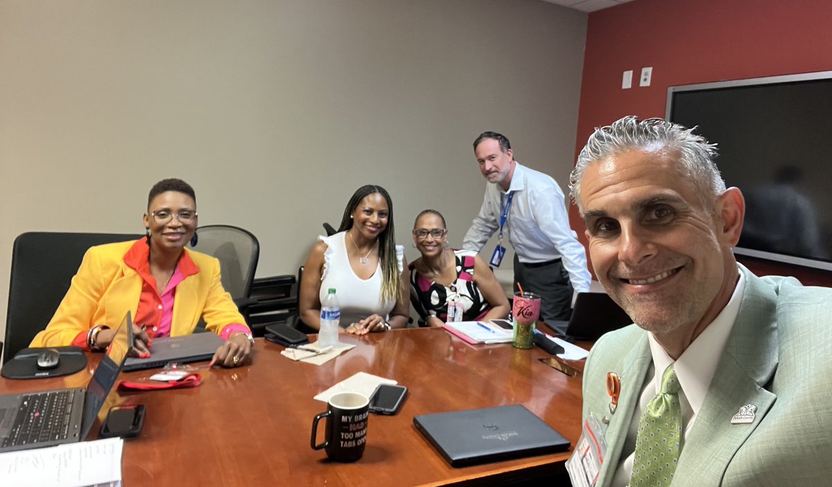 DrNormanCSauce3's tweet photo. Our Region IV Core Team is hard at work prepping for impactful experiences during our ⁦@DeKalbSchools⁩ New Teacher Orientation on July 17! We’re ecstatic to meet and welcome our new teammates soon! #DCSDRegion4 #iLoveDCSD #HEARTofDCSD https://t.co/JVEetus94P