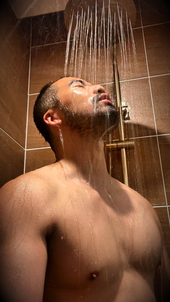 xiang xiang tweet media