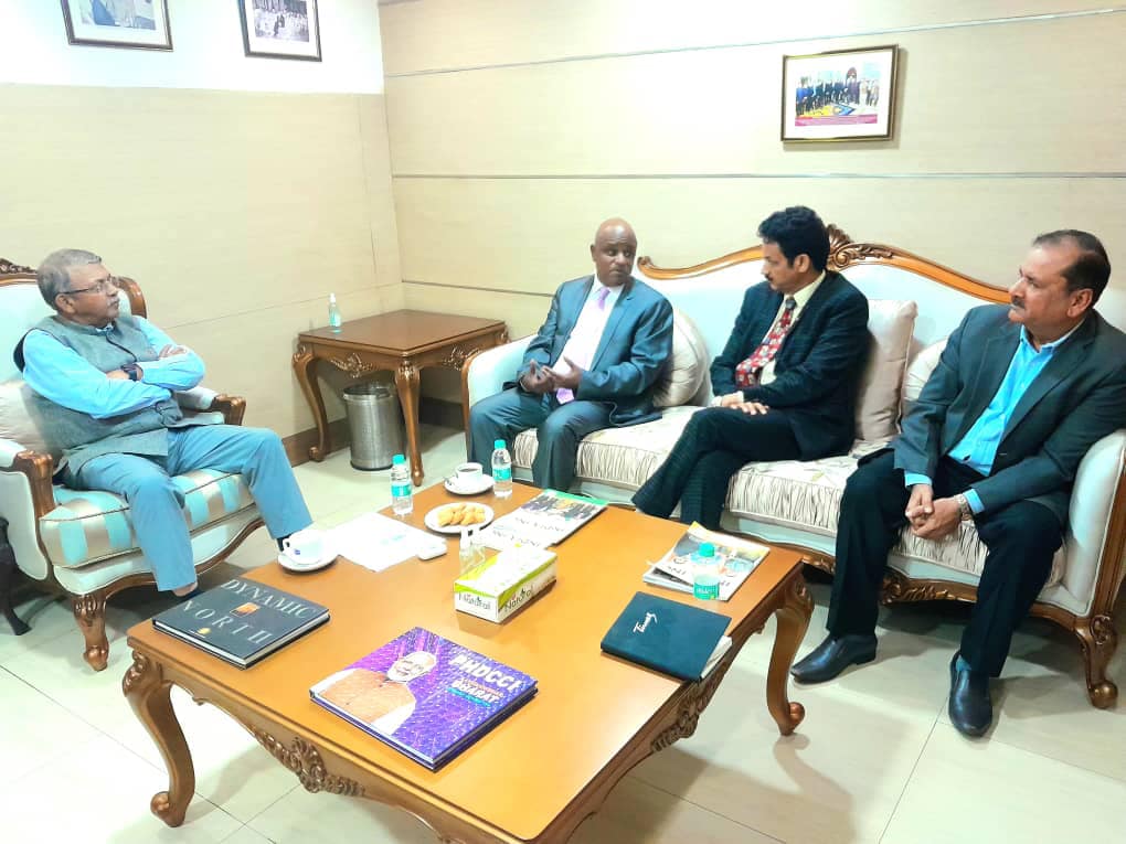 PHDCCI pledges to promote Ethiopian investment opportunities
#Ethiopia #India @EmbassyDelhi 
fanabc.com/english/phdcci…