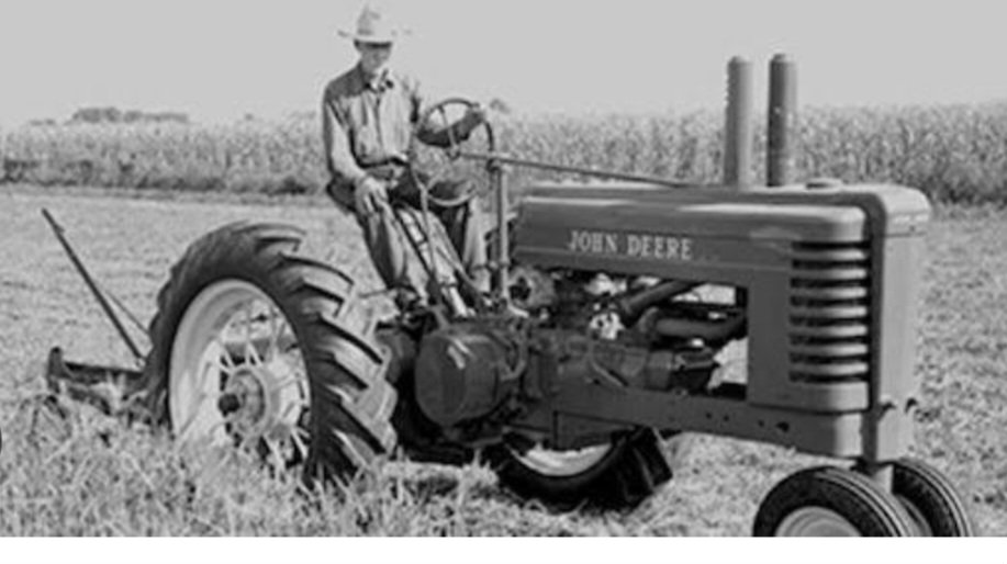 The very first tractors in India were imported by the British government in 1914 for the purpose of clearing bushes and shrubs from degraded forest areas and to use this cleared land for agricultural purposes. It was John Deere B model tractor.