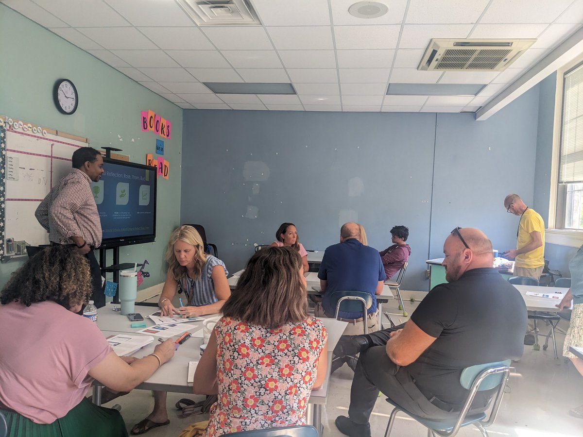MLRing100's tweet photo. Day 1 of #2023MagnetSummerInstitute is underway! After an inspiring keynote from @i3STEMLEAD, our first breakout sessions have begun, the rooms are full and the buzz is awesome! #CreatingaCommonVision #WCPSSMagnets #SeeThingsDifferently https://t.co/lnbE8smQOp