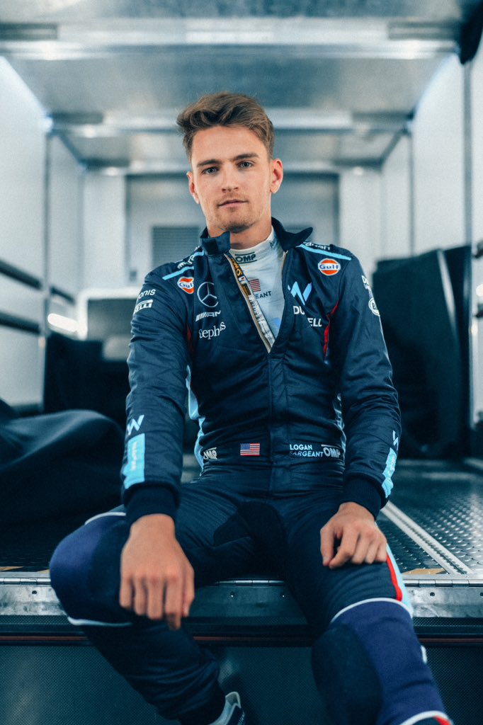 LoganSargeant's tweet photo. Laps on laps on laps https://t.co/NfhGC85L9l