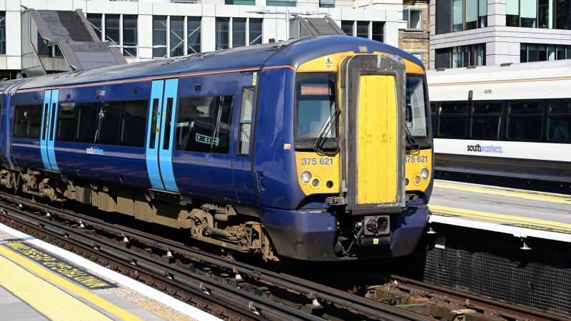 Bexley residents are being encouraged to have their say on a Southeastern consultation into the future of station ticket offices.

The consultation is engaging with customers, staff and stakeholders. 

The consultation closes on  28 July.

Have your say- bexley.gov.uk/news/future-st…