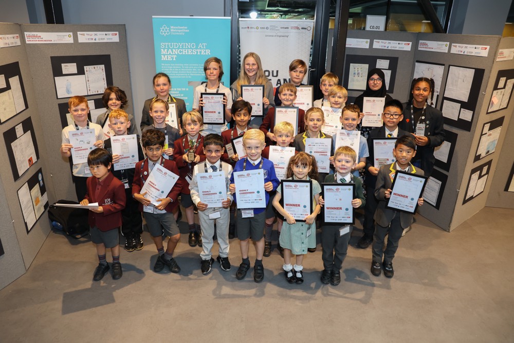 MMUEngage's tweet photo. On 6 July, @ManMetUni hosted the Greater Manchester area regional awards for the Leaders Award @primaryengineer competition, as this year's University Partner. 

The annual competition showcases the creativity and ingenuity of entries from young engineers aged 3 to 19 years old. https://t.co/Nl61WveXfo