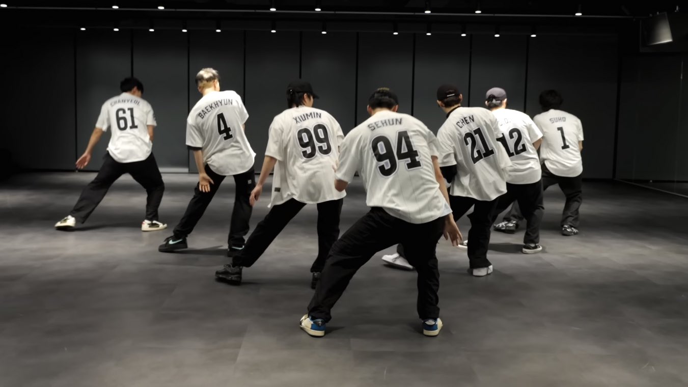 EXO BASEBALL UNIFORM