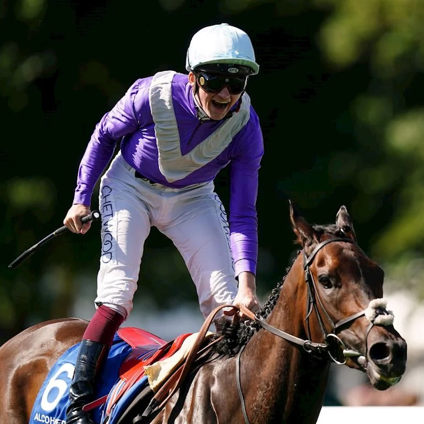 JockeyClubRooms's tweet photo. SUMMER ISN'T SUMMER WITHOUT THE BOODLES JULY FESTIVAL
The eyes of the world descend to the picturesque July Course for the Boodles July Festival 2023.
@jockeyclubrooms
#jockeyclub #rowleymile #racingevents #newmarket #heritage #BoodlesJulyFestival https://t.co/HQTstRjPGy