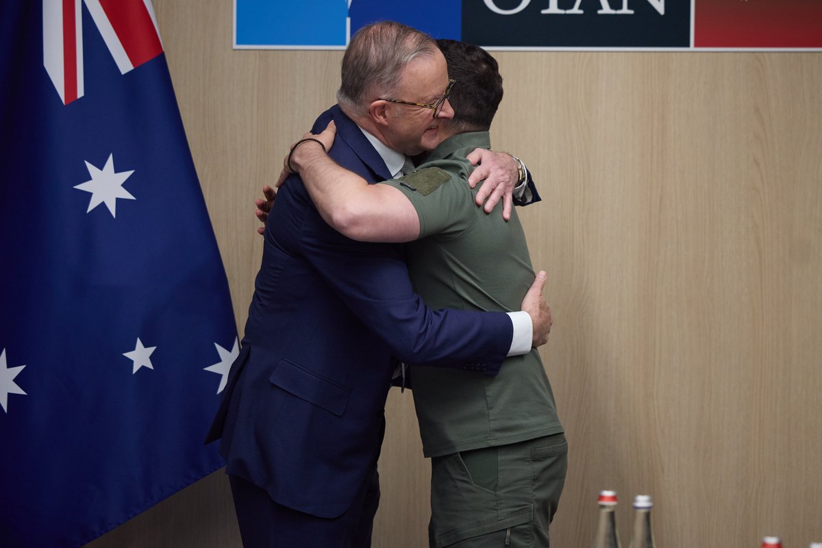 ZelenskyyUa's tweet image. In the framework of the NATO Summit in Vilnius, I met with Prime Minister of Australia Anthony Albanese @AlboMP.

We discussed the situation on the frontline, Ukraine's defense needs and further cooperation in this area. In particular, the possible expansion of military support…