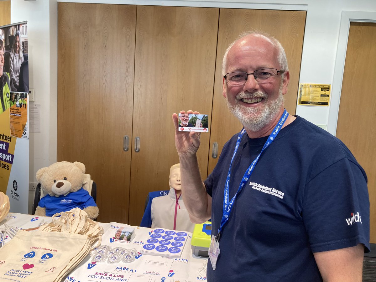 SaveALifeScot's tweet photo. Have you signed up to @GoodSamApp yet? Go to https://t.co/NJHMWMPmo5 to register today! You could #savealife near you 🙌🏻❤️ https://t.co/Q6BVDGlocp