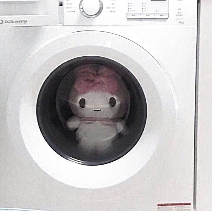 piinkimi_'s tweet image. current mood