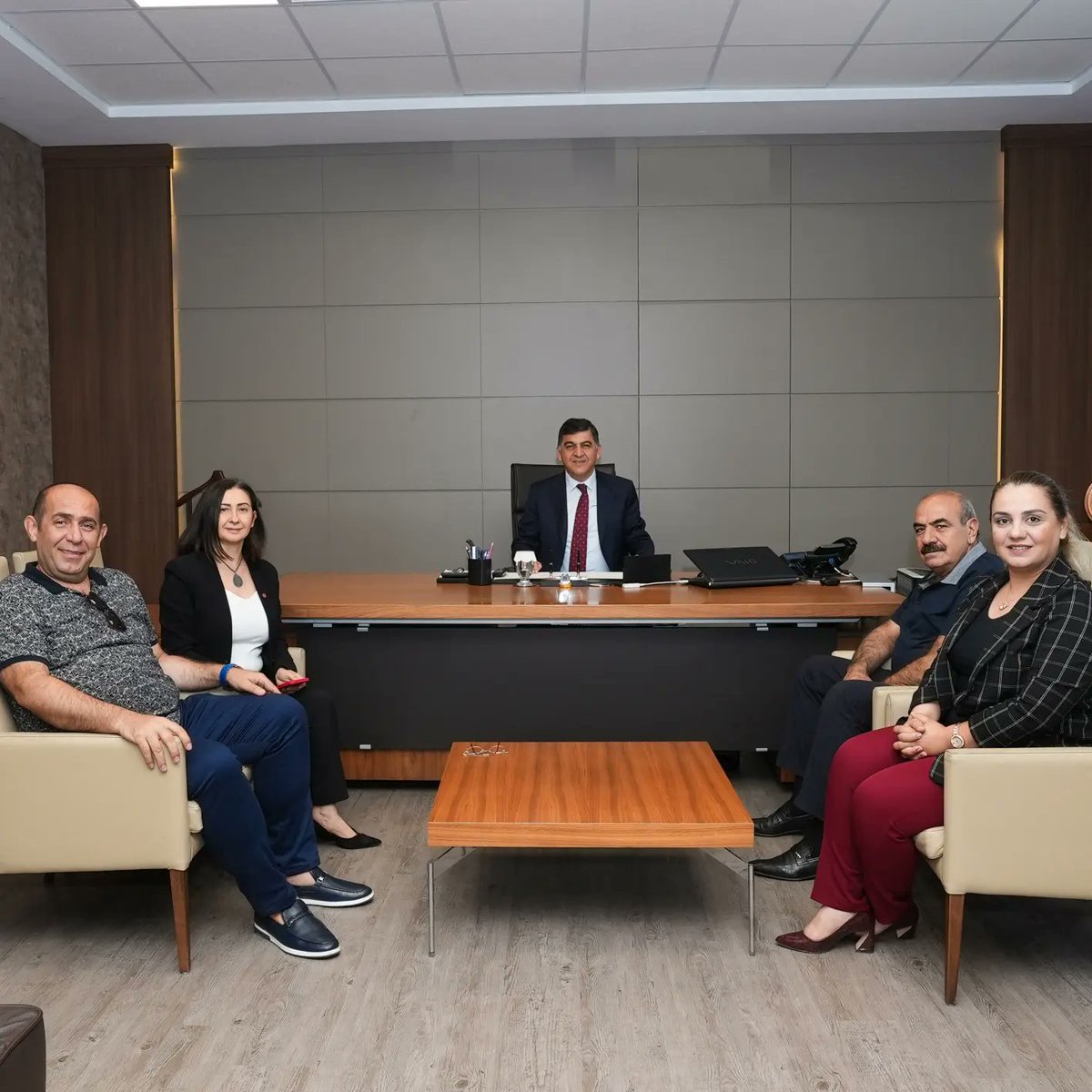 Gunsifed tweet media