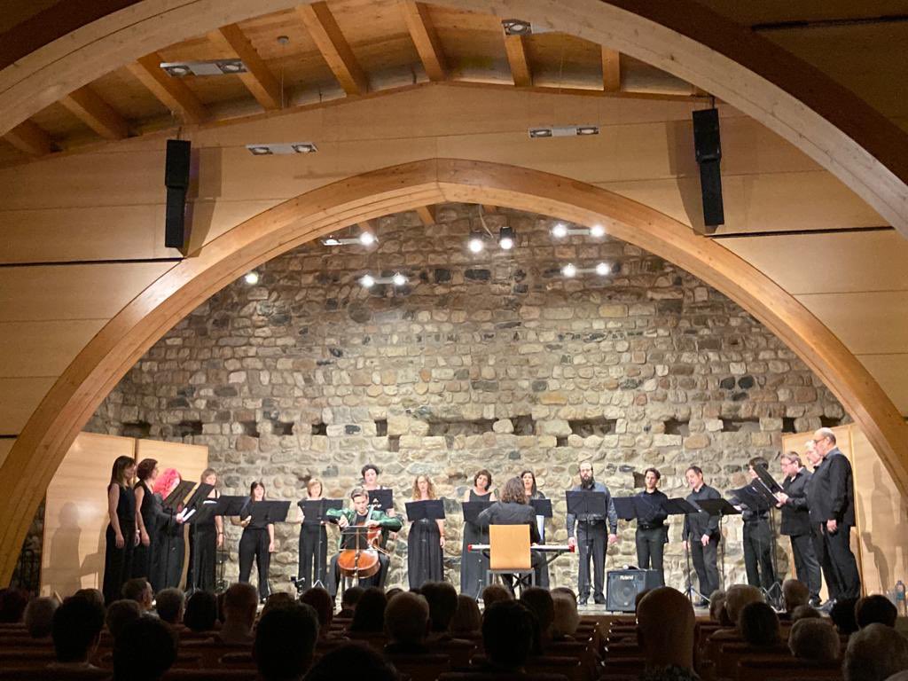 CorDaCapo's tweet photo. Ressenya del nostre concert el passat dia 8 de juliol a la Selva del Camp. Gràcies @canalcamp 
—> https://t.co/2RQ0ZFMZm6
 @AjSelvadelCamp https://t.co/p7uvxrgXAK