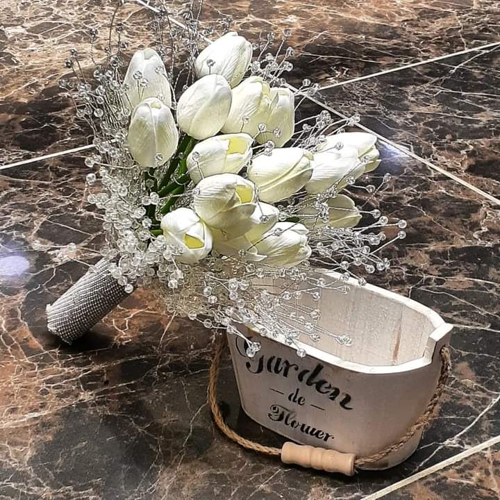Floramoraflower's tweet photo. #ورد #توجيهي #بلالين #حفلات #gift #graduation #balloons #flowers #الاردن https://t.co/mCaei9MrQo