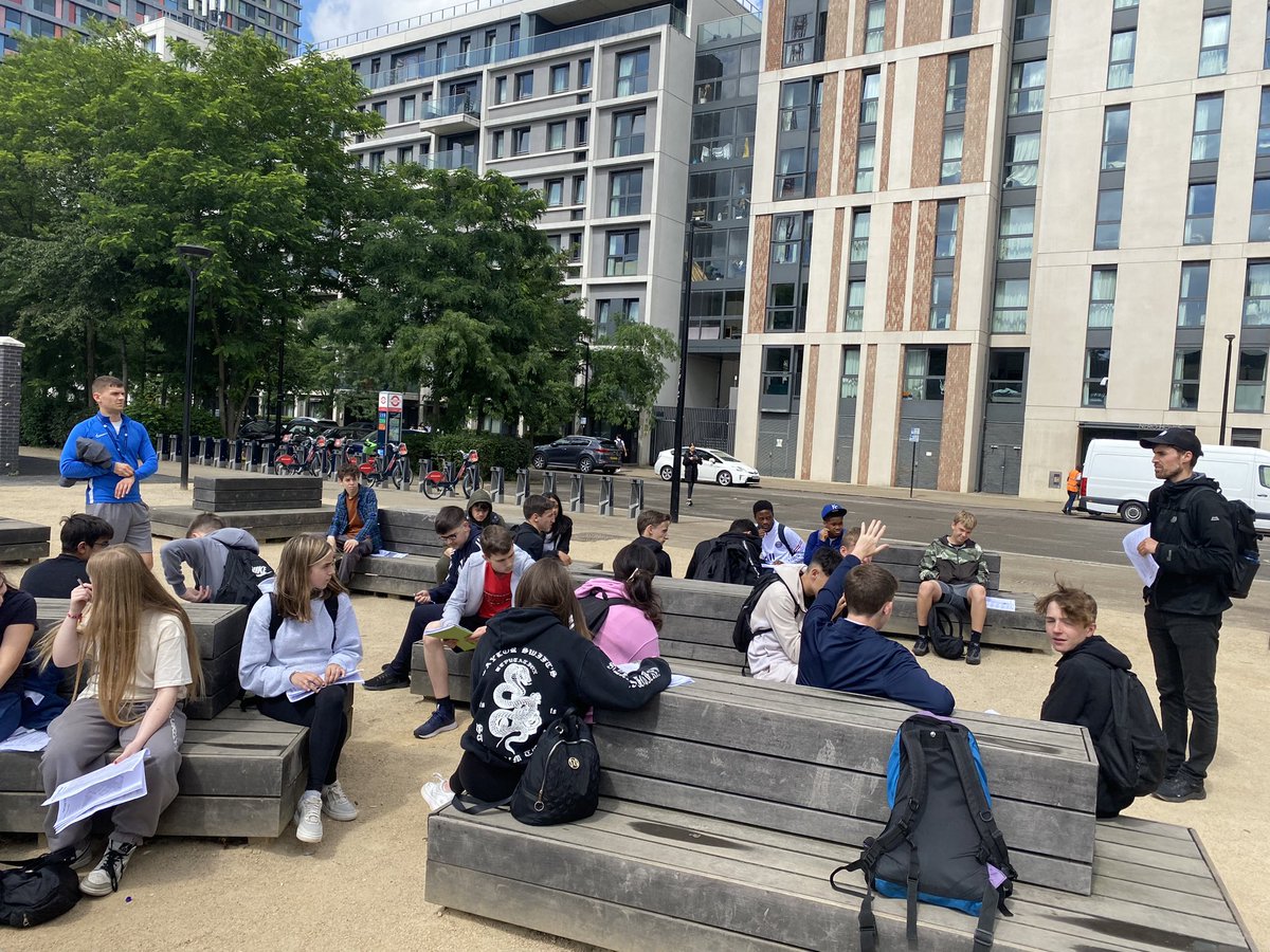 TheGrangeGeog's tweet photo. Getting ready for lunch. Rain has stopped and the sun ☀️ has come out just in time! https://t.co/WZD1rDqNxB