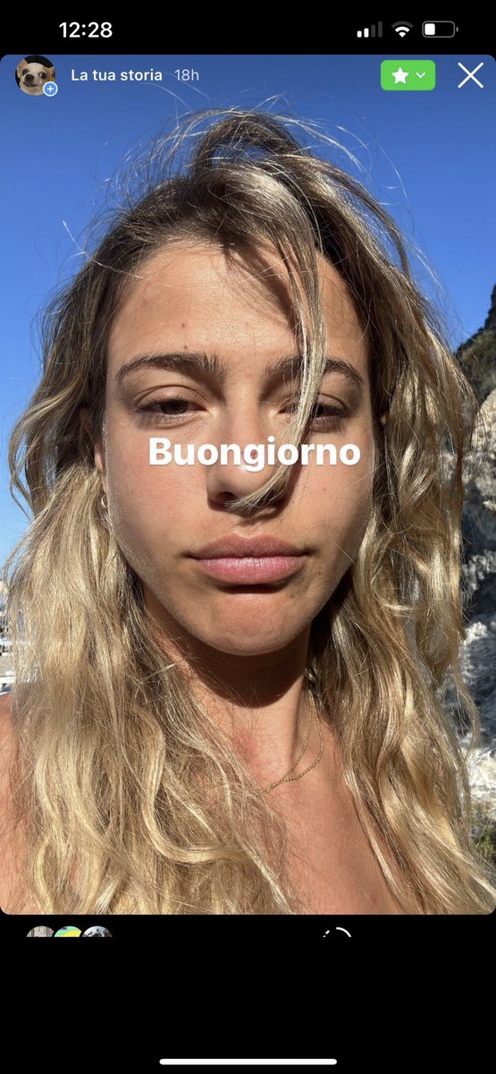 svleil's tweet photo. in un’altra vita vorrei nascere tanto bella al naturale come jacqueline https://t.co/L0flwoZ43R