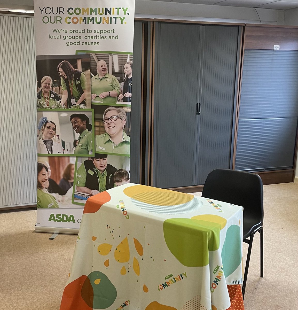 AsdaBolton's tweet photo. @AsdaBolton @AsdaFoundation volunteeering today @MHIST #open #day #moorland house #asdafoundation #grant #funding @AsdaCommunity #proud to support #local groups #charities #good causes looking forward to meeting everyone ! https://t.co/ypFK2KSmr8