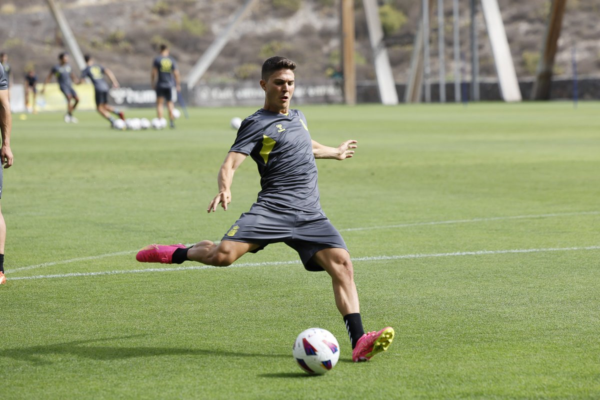 UD Las Palmas tweet media