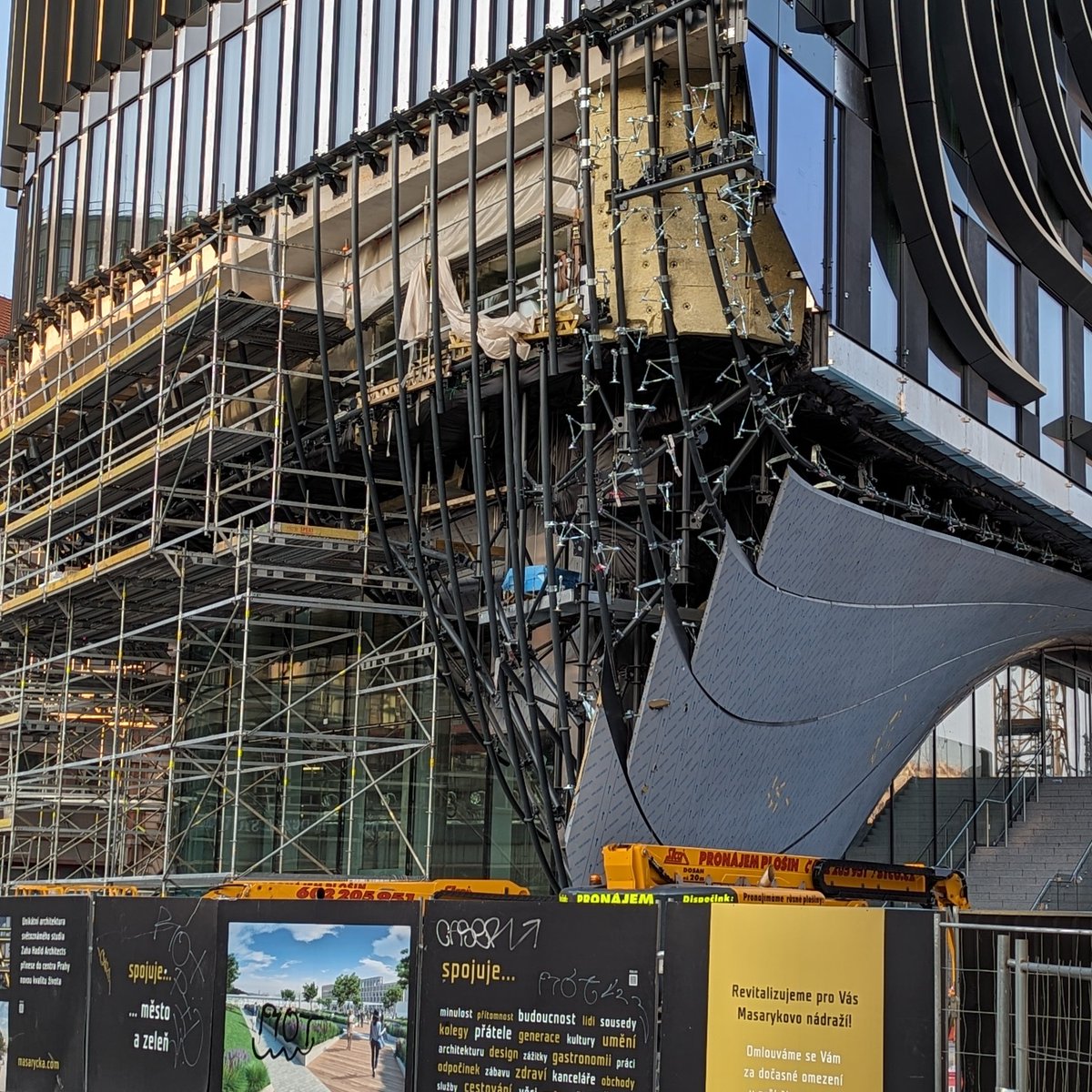 LukasNovo89's tweet photo. Buildings by Zaha Hadid Architects are like sausages – you don't want to see how they're made. Masarycka in Prague. https://t.co/DLCiB7vWD5