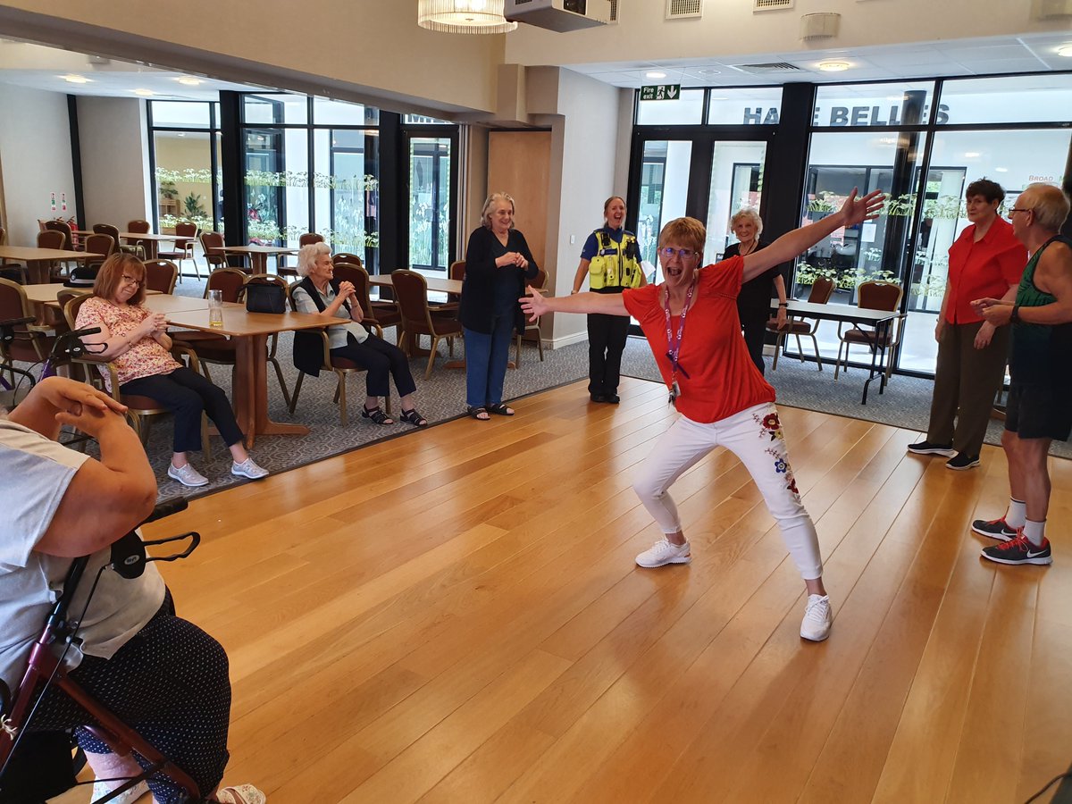 DudleyTownWMP's tweet photo. Fun morning spent with the residents of Broadmeadow Dudley #dancelessons #2leftfeet
Pcso Wakeman https://t.co/XRU5Ltts2q