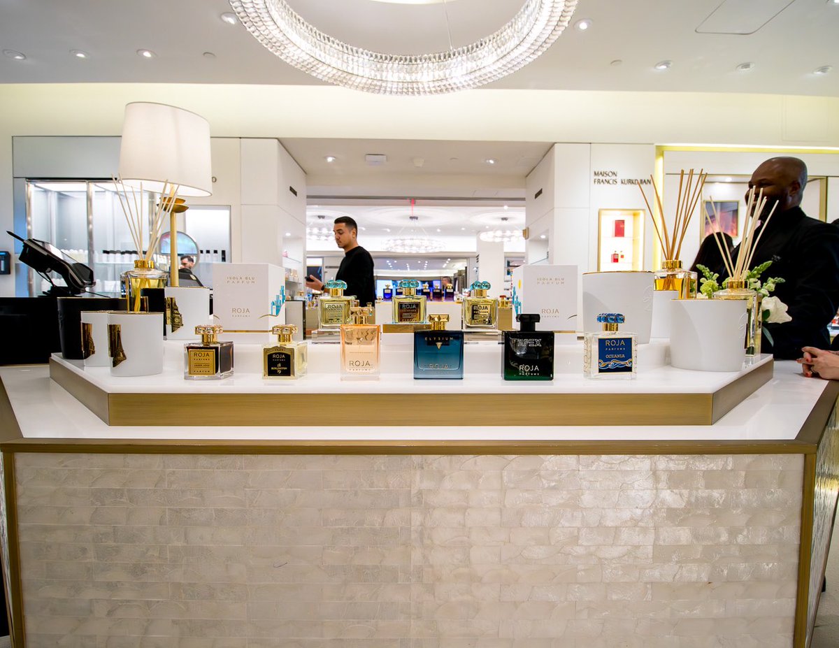 RojaDove's tweet photo. I love visiting New York! Here are some highlights from our recent event at @Bergdorfs where we launched Isola Blu and Elysium Eau Intense. Thank you to everybody who came to support us. It was so great to see our friends who have supported @rojaparfums since we launched in 2011. https://t.co/2reRzorM05