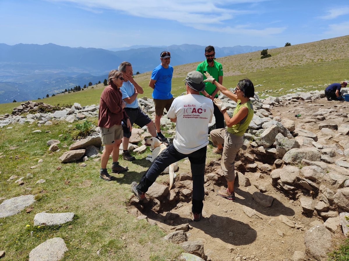 GIAP_ICAC's tweet photo. Exciting visit by the Mayor of Meranges to Coll de Molleres I! We discussed ongoing archaeological work and explored possibilities for a future knowledge transfer program
#Meranges #Cerdanya #Transcapes @ICAC_cat #SomCERCA @iCERCA
With the support of @cultura_cat & @AgEInves https://t.co/q6EkAX0dG4