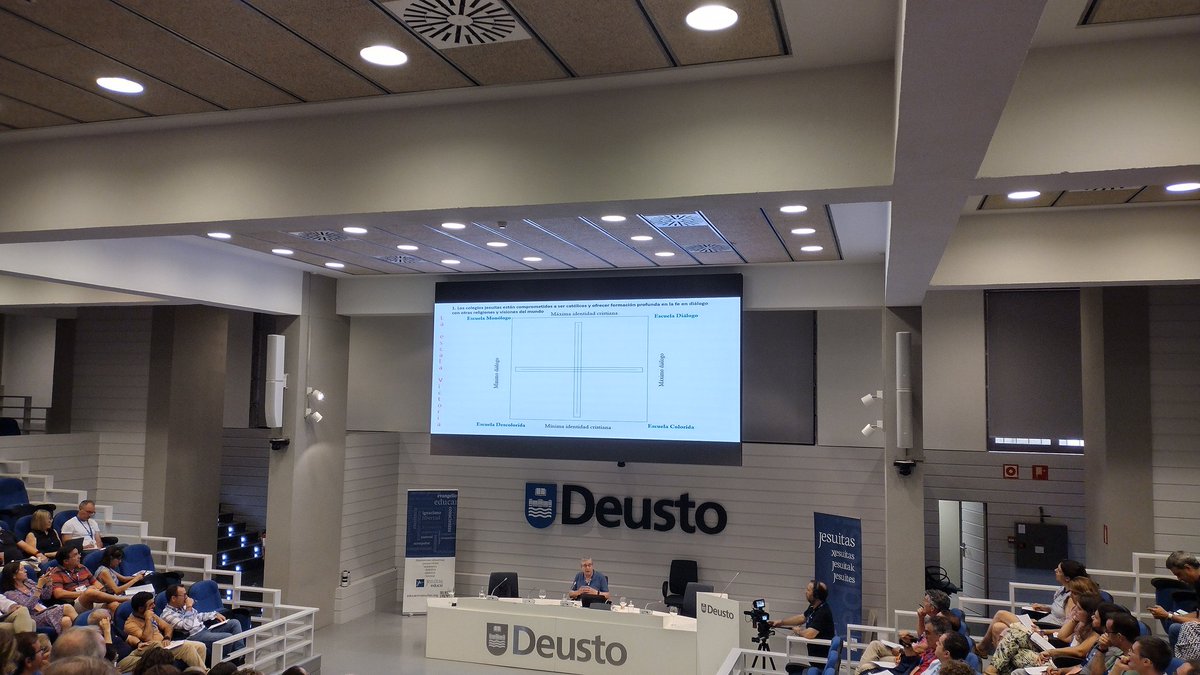 Minerva PorcelGiraut tweet media