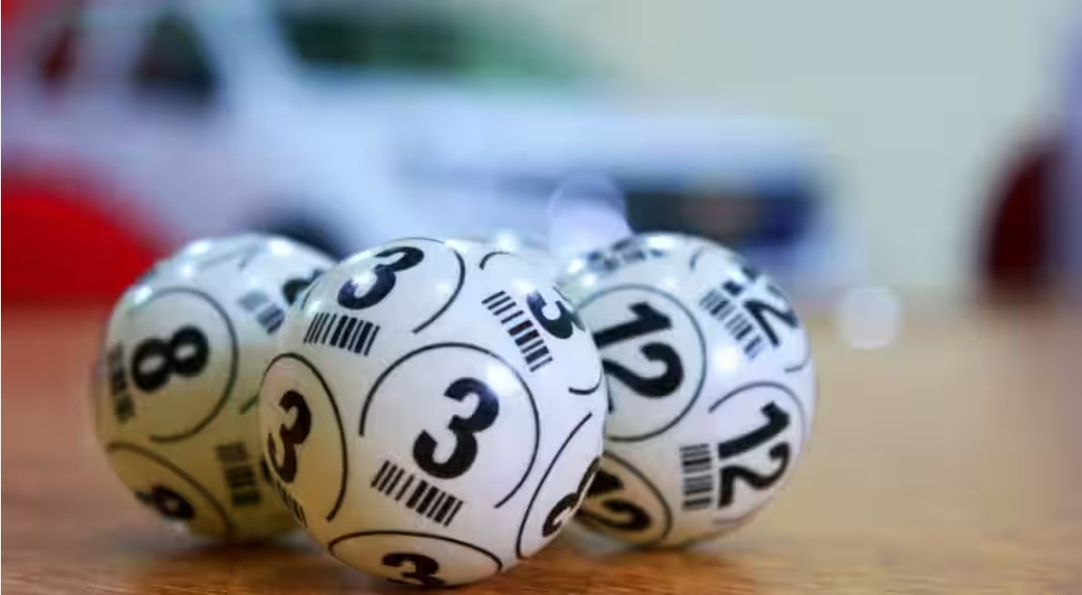 After no big winners on the 35th consecutive night, the Powerball jackpot cash prize surged to $725 million. The massive cash prize ranks as the seventh-largest Powerball jackpot in history.
https://t.co/6p9uJX0Ce4 https://t.co/zp9GW5tkQB