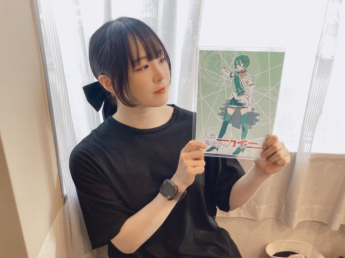 「映画『PARALLEL』の劇中アニメ『人造魔法少女カイニ』の短編アニメにオルフェ」|三田麻央のイラスト