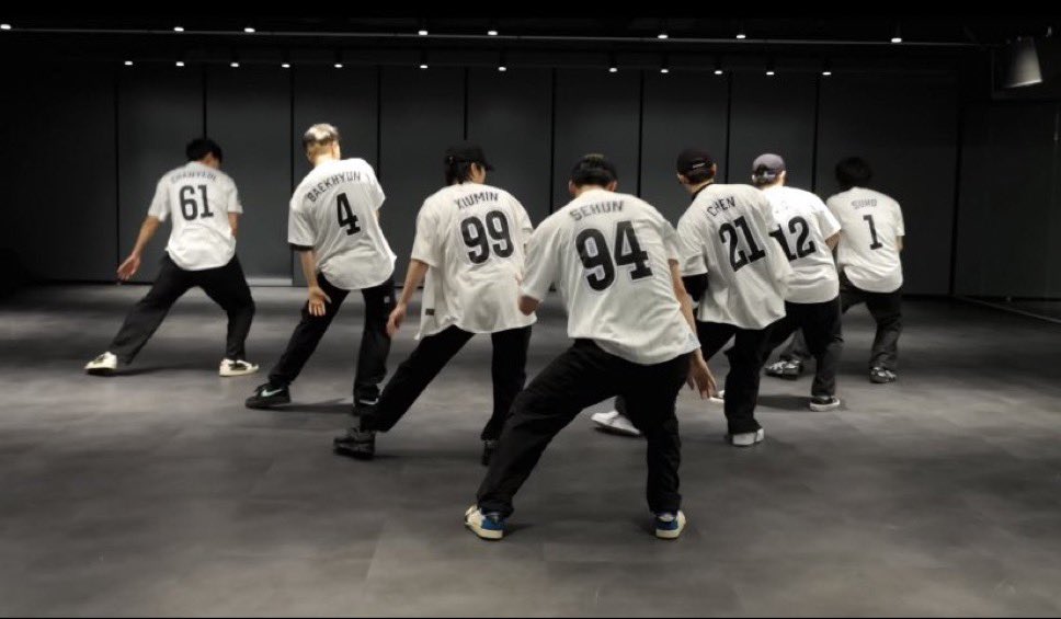 THEENANZ's tweet image. “we can make it ?”          “ WE MADE IT”