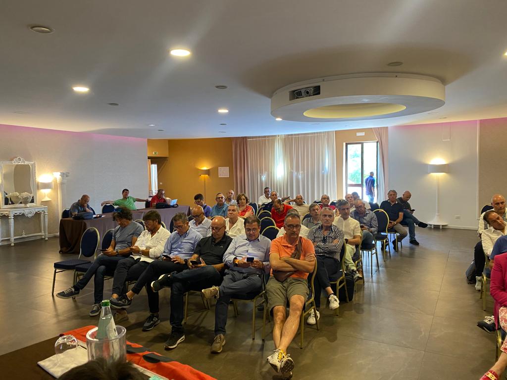 FAICISLSicilia's tweet photo. Oggi a Perugia l'attivo unitario Fai Cisl Flai Cgil e Uilbi Uil sui Consorzi di bonifica. Si affronta il tema del rinnovo contrattuale https://t.co/v42F6yqYag