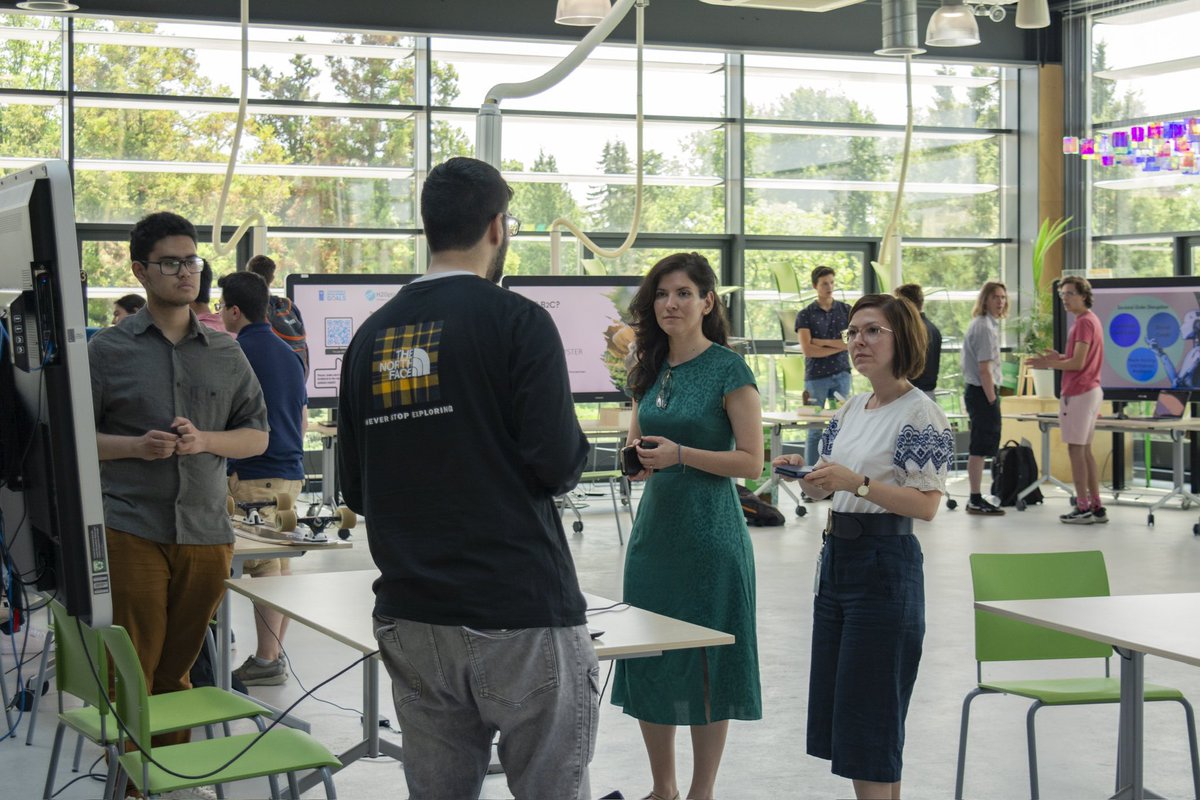 DesignLabUT's tweet image. Last Friday, the exhibitions of the students following the course on ‘Socio-Technical Futures’ at the UT took place. @CBaibarac and @Henriqueta_Dorr have gained insights that will help them to further develop a DIY scenario-making tool, part of their DesignLab seed-fund project.