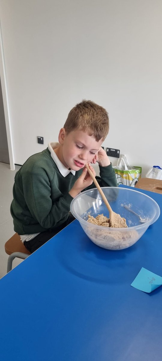 Mrs Rh Edwards - Dosbarth 1 tweet media