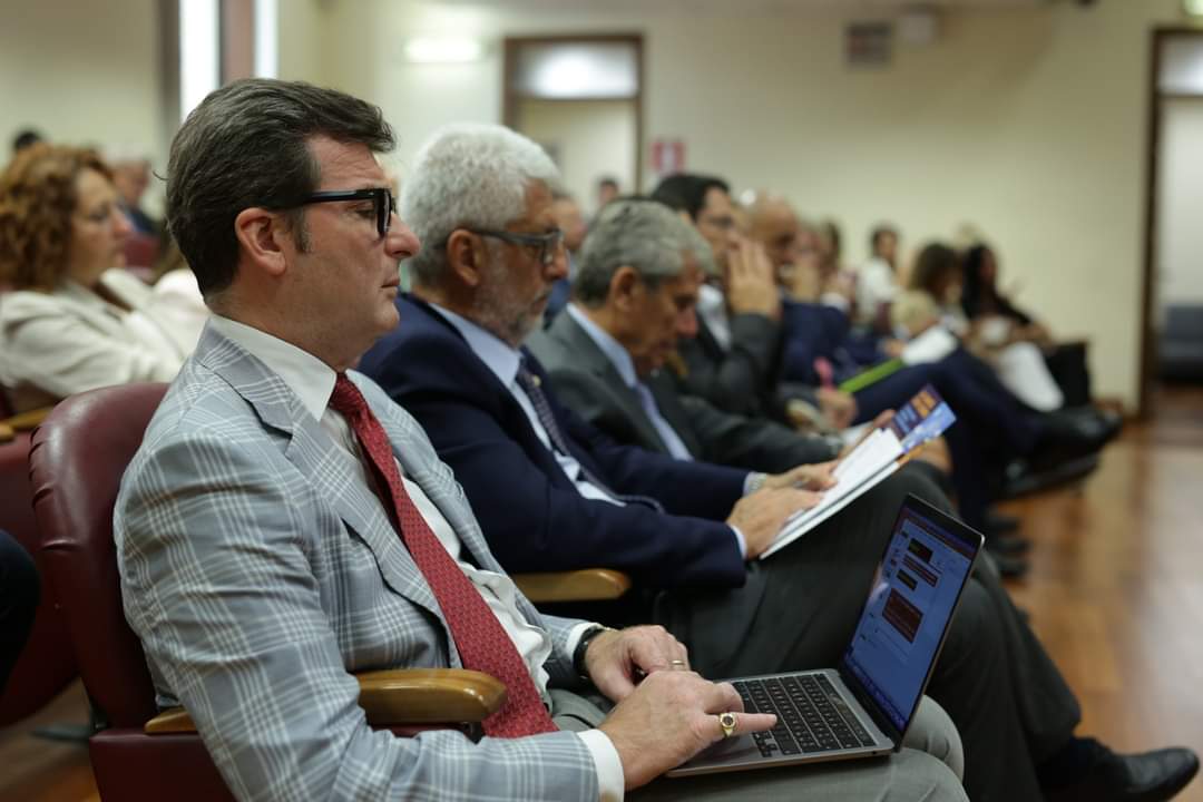 Daniel Della Seta tweet media