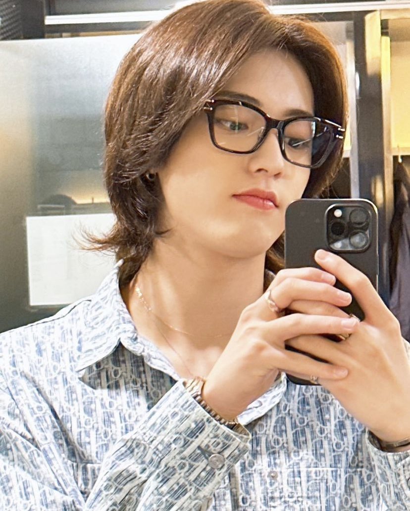haiaruto's tweet photo. @parkxziyeon Pap cakep. https://t.co/l0qbdkYiEj