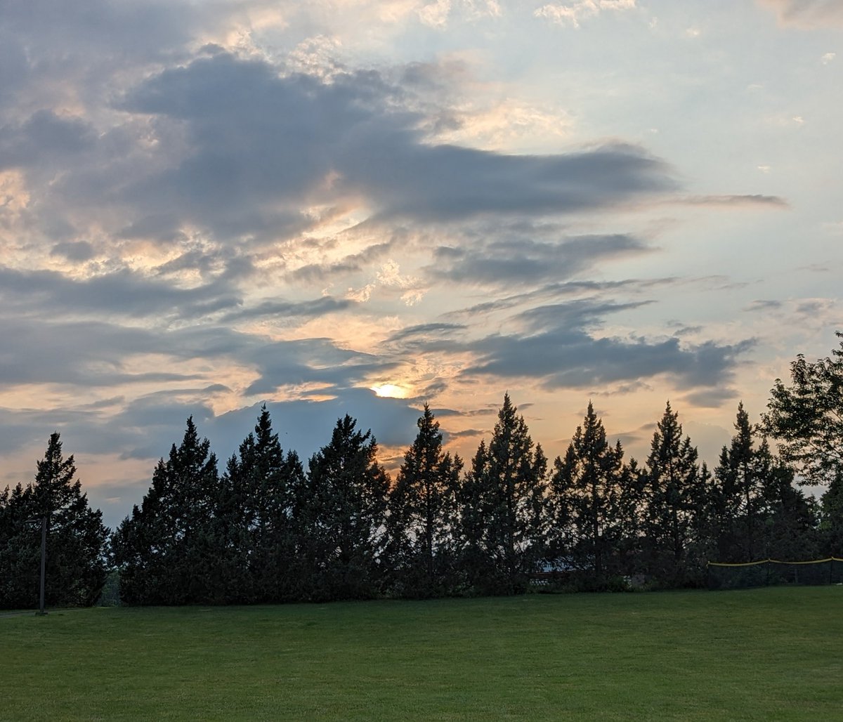 jeffxl24's tweet photo. Post-storm 2 mile recovery run yesterday evening. https://t.co/E9FwESjCqU