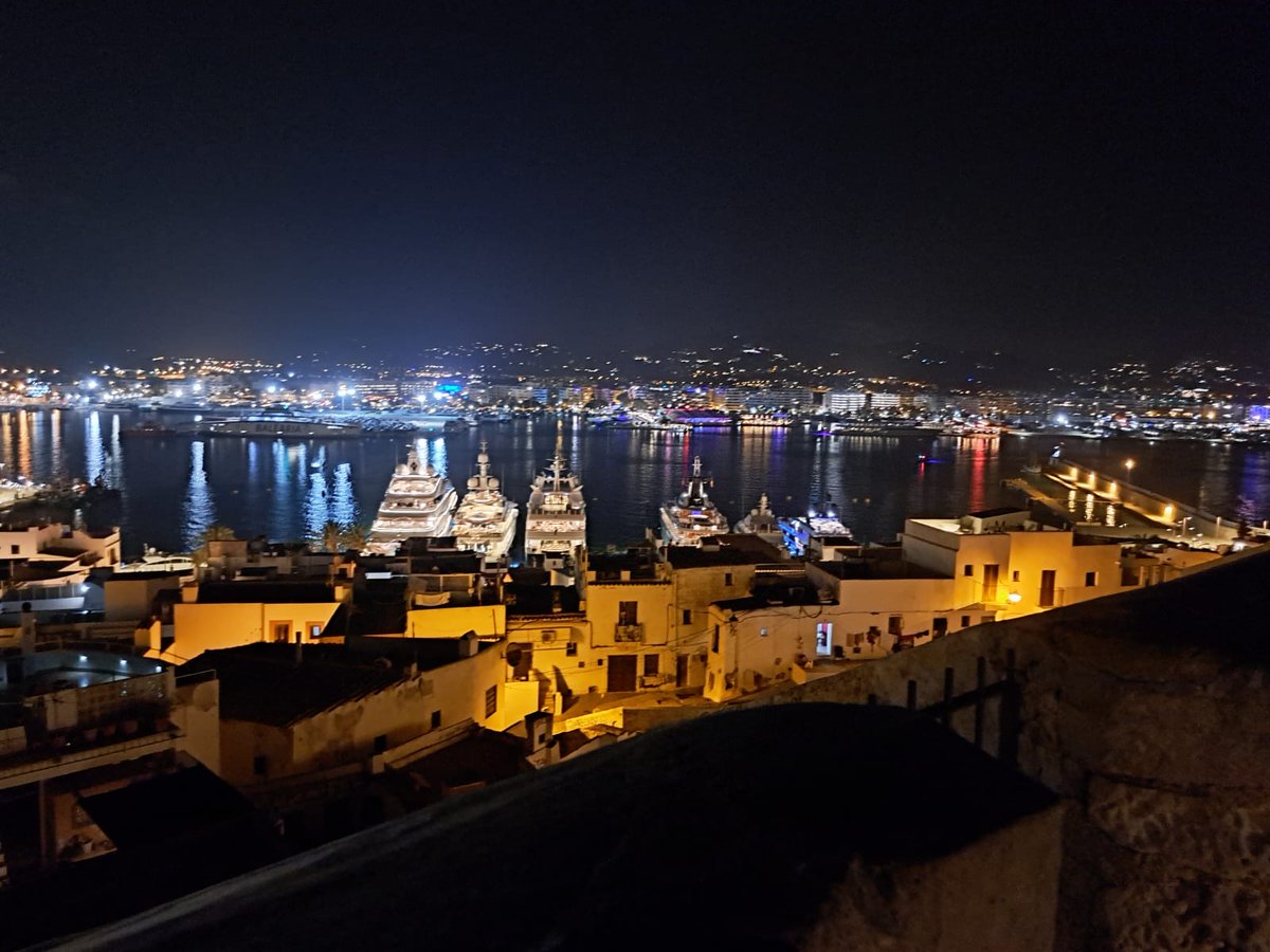 KyaTheAddicted's tweet photo. #ibiza2023 di notte. #ricordi #backhome https://t.co/qaK7B8xJ5P