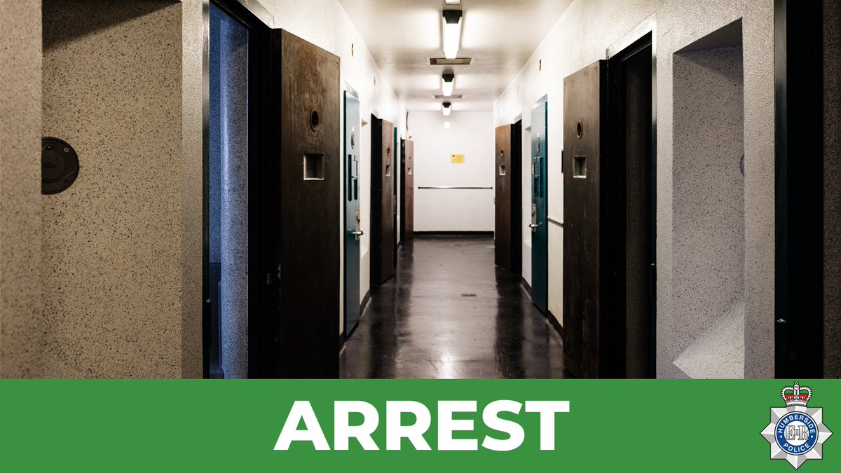 Humberbeat's tweet photo. A 43-year-old man is currently in our custody after we were called at around 1.10am this morning (Wednesday 12 July) to reports that a man had been seen trying car door handles along Boothferry Road in Hessle. 

Read more: https://t.co/CGYKjwFMjQ https://t.co/vRIaNpR2qa