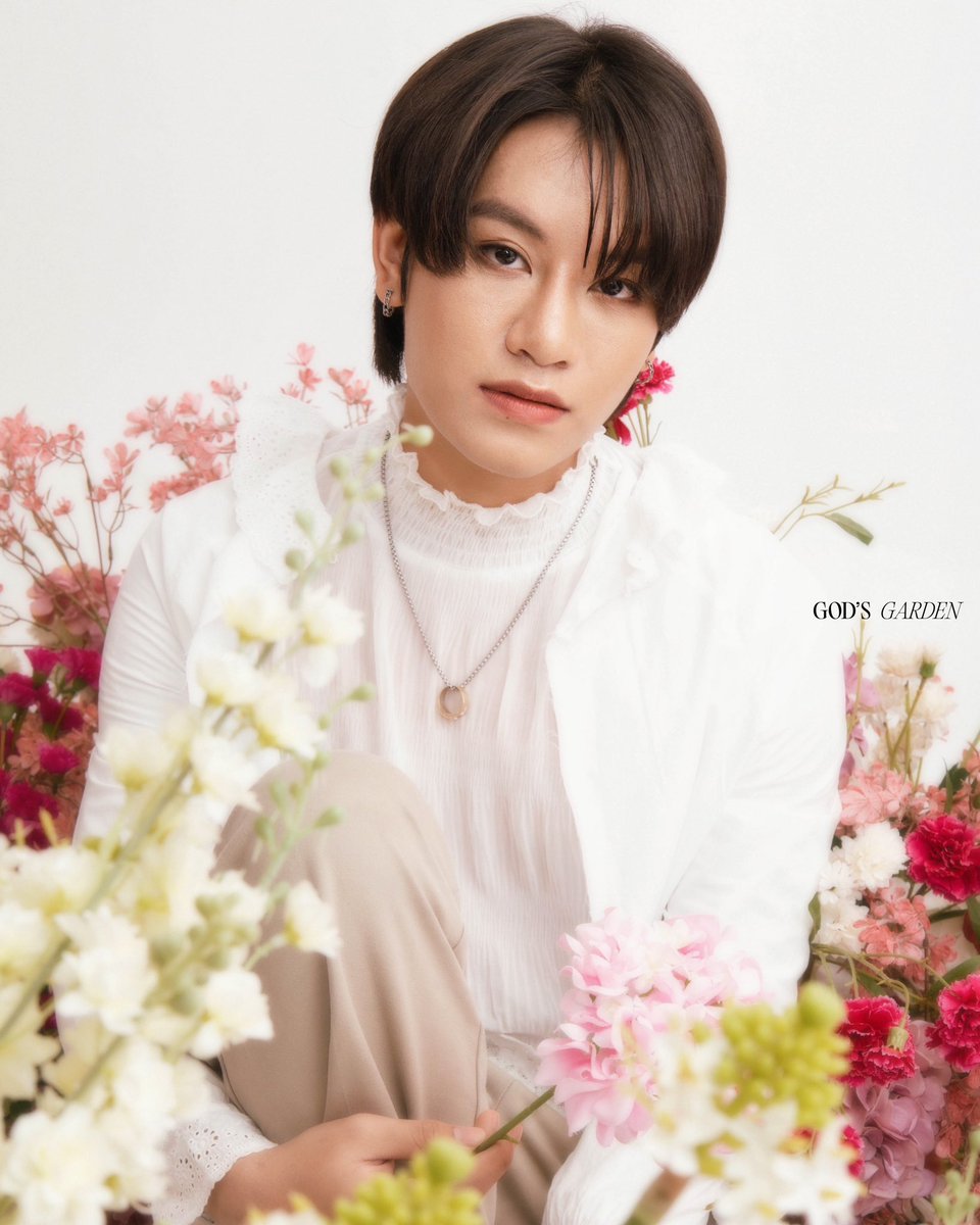 Boyyofgodseries's tweet photo. •POND•
#BOG_GODs_GARDEN
#ARTIST_PROFILE
#BLOOM_LIKE_FLOWER #BOYYOFGODTHESERIES
#ลูกรักพระเจ้าเดอะซีรีส์ https://t.co/QQ0vbNJo3P