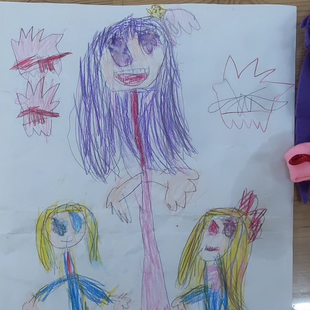 TweetUtatane's tweet photo. 職場の女の子に
「あいちゃん作ってー」
っと言われたので作ったぜ!
職場では、私が制作活動している事を知らないので、
ドン引きされない程度のクオリティ＆作り方をしました♪
めちゃくちゃ喜んでくれて、コッチも嬉しいぜ!
#星野あい　#推しの子　#イラスト　#女の子　#フェルト　#人形　#子ども https://t.co/hCghCYRkyN