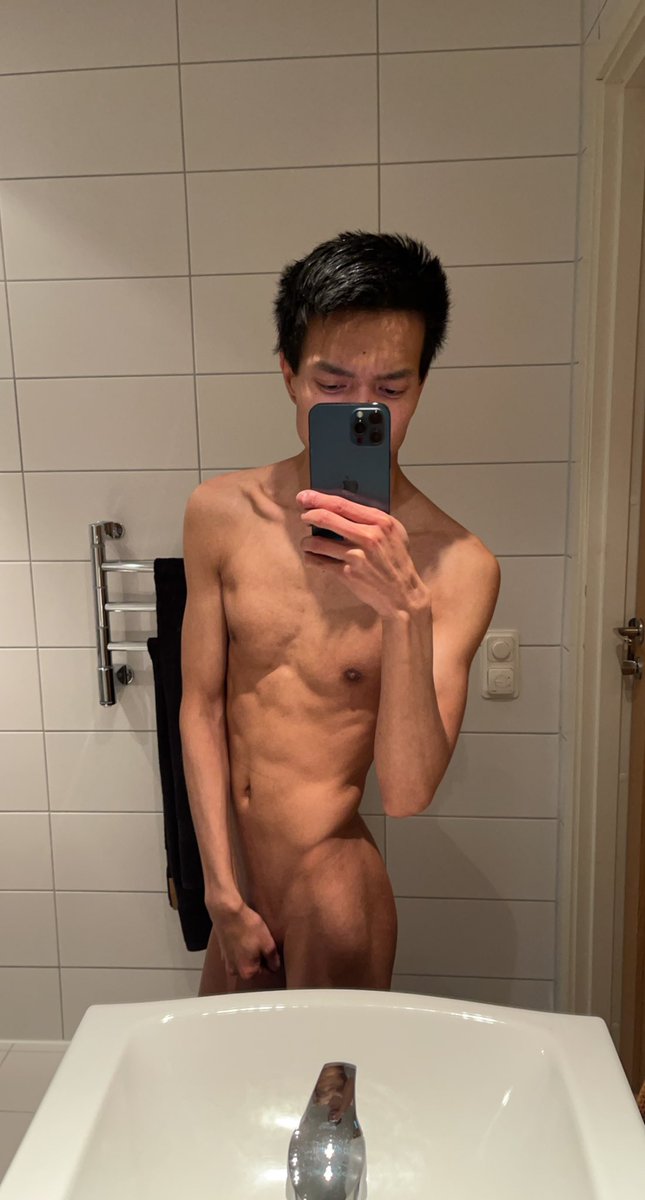 BoringGayGuy's tweet photo. #gay #twink #asian #fag #faggot #femboy #gayboy #boy #fuck #selfie 

https://t.co/LGuUN4gQBy https://t.co/QmZRgL9c6w
