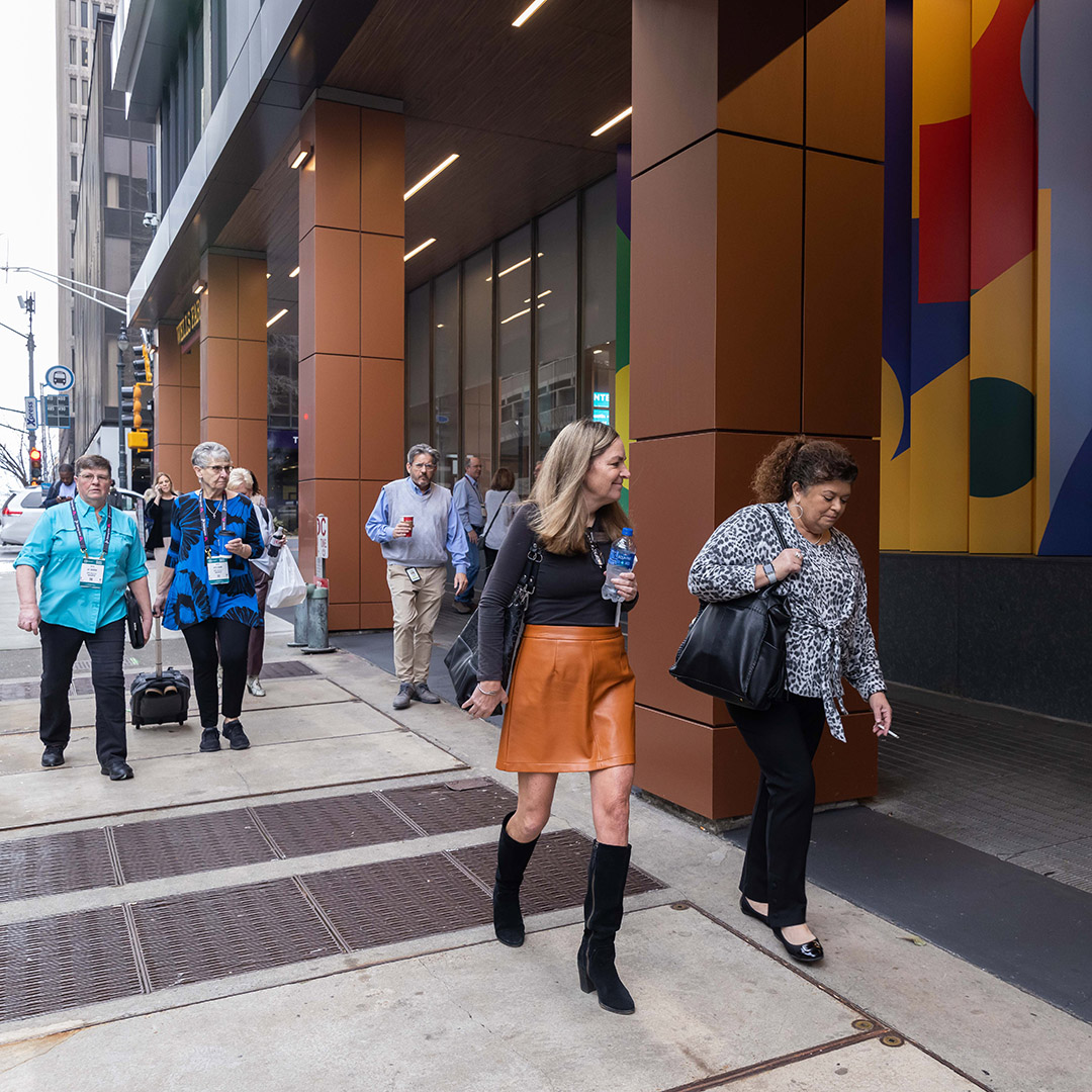 We're heading into Day 2 of Atlanta Market and beyond excited to for the first day to see our Temporary Exhibitors!⁠
Swipe through for our list of events and don't forget to download the @ Market app, your entry pass to Market. #AtlMkt 
atlantamarket.com/Attend/App