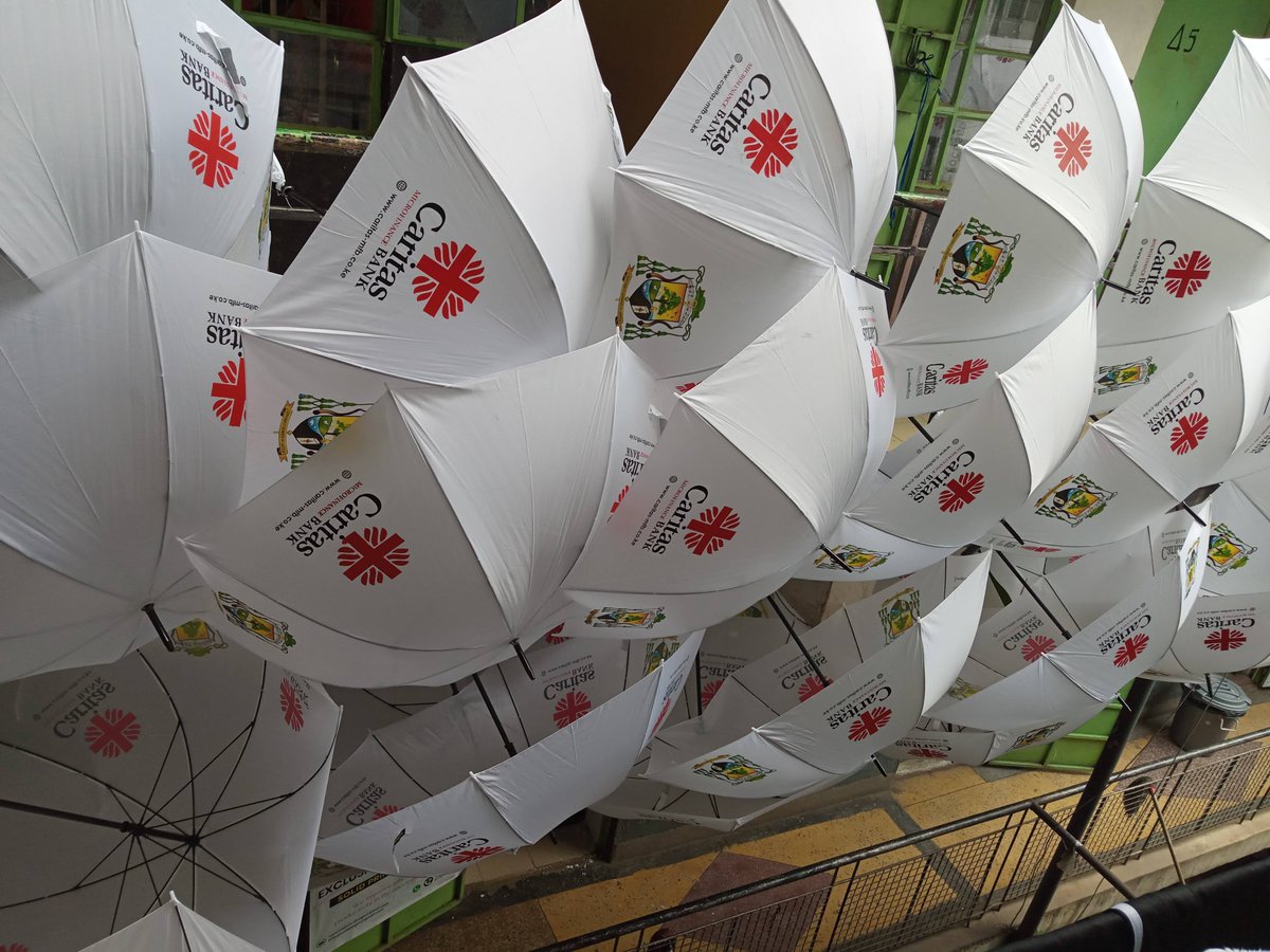 colorshade_'s tweet photo. HAPPENING NOW
Hata kama #Tumechoka , here is a Quality Umbrella to shield you from Rain, sun, Teargas, Muhoozi, Revolution in Kangemi, Thika road, Kibera &amp; Kiambu.
#Umbrellaprinting #branding #GraphicDesign https://t.co/uhfY2FEkIs