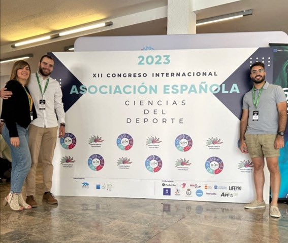AlcalaCCAFYDE's tweet photo. Personas graduadas CCAFYDE interviniendo en el pasado Congreso de la Asociación Española de Ciencias del Deporte.

¡Laura Garriga, Juanje Montalvo y César Munilla! https://t.co/qou2MybpmS