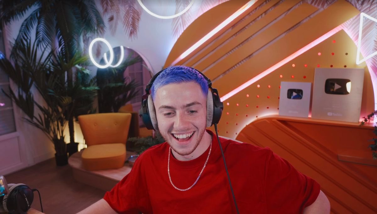 Tweet Risqué: Le youtubeur Michou est surcôté, il est insupportable.