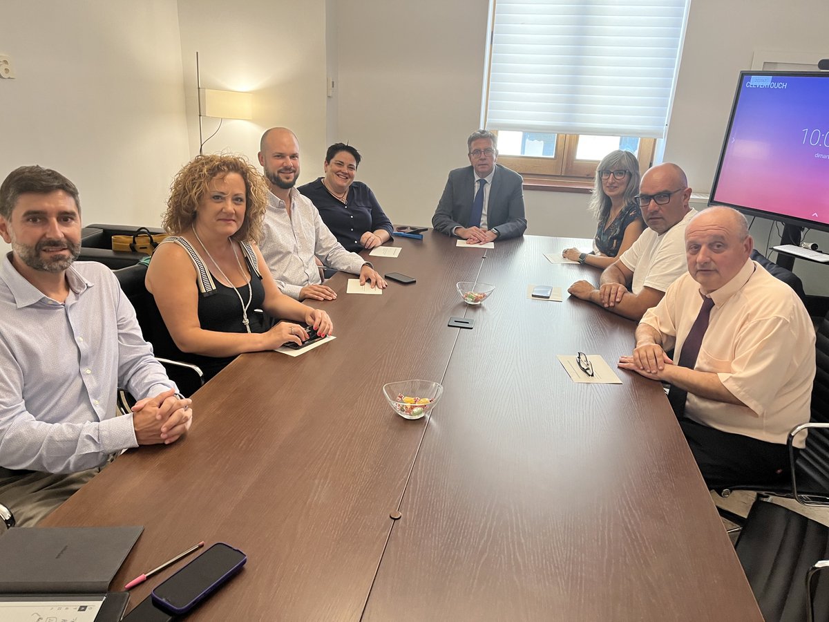 ERCfedLleida's tweet photo. 📢 @scastrobay serà la vicepresidenta segona de la @DiputacioLleida @niarufach la portaveu del grup d’ @ERCfedLleida. Divendres se celebrarà el  Ple de cartipàs de l'ens supramunicipal.
#alcostatdelterritori
ℹ️👉https://t.co/g4rVStwuIm https://t.co/au8V0JnwDx