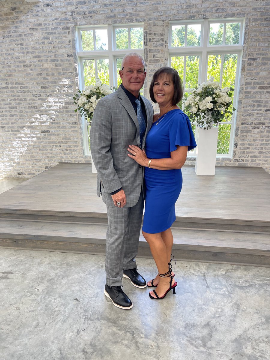 Dave Steckel tweet media