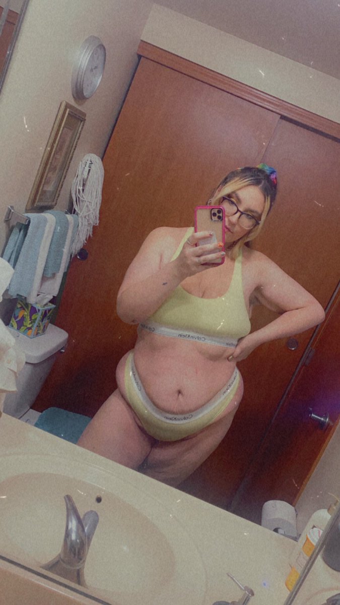 OhhBrooke's tweet photo. #madison #Wisconsin #madisonwisconsin #northside #incall #availablenowincall #availablenow #available #now #qv #quickvisit #donations #sellingcontent 608-999-9650 https://t.co/JnWRWbcyVy