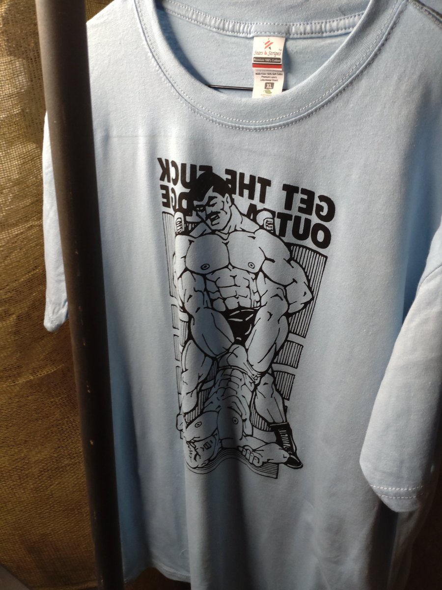 Printed 3 t-shirts backwards because I was listening to the new <a href="/mouthpartsband/">MOUTHPARTS</a> e.p