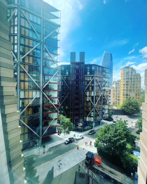 BohuntWokingham's tweet photo. A spectacular view from The Tate Modern London and Year 10's Art work inspired by the trip. #GamechangerWeek #studentlife #enjoyrespectachieve https://t.co/1obQ7WlDMm