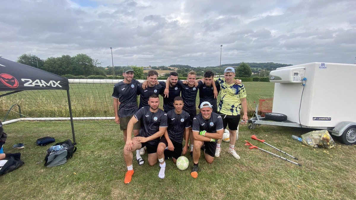 _PointDePenalty's tweet image. D’ailleurs regardez ce qu’on a reçu en DM 😍 

Ça fait des big commandes groupées pour les tournois de cet été 🔥